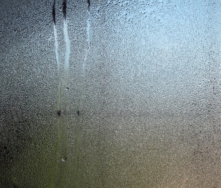 glass-2417333_1920